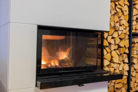 Quel habillage cheminée choisir pour sublimer votre espace de vie ?
